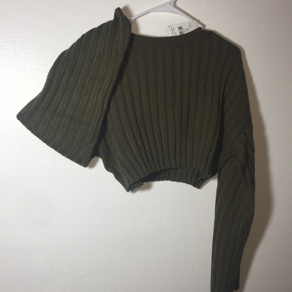 Cozy poppin sweater
